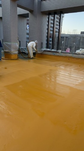 台中市烏日區夢幻城屋頂